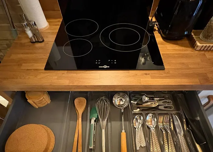 Nid D Indonezen Balneo & Table De Massage بيت للعطل *