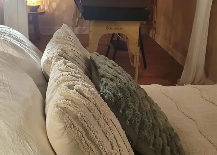 بيت للعطل Nid D Indonezen Balneo & Table De Massage *